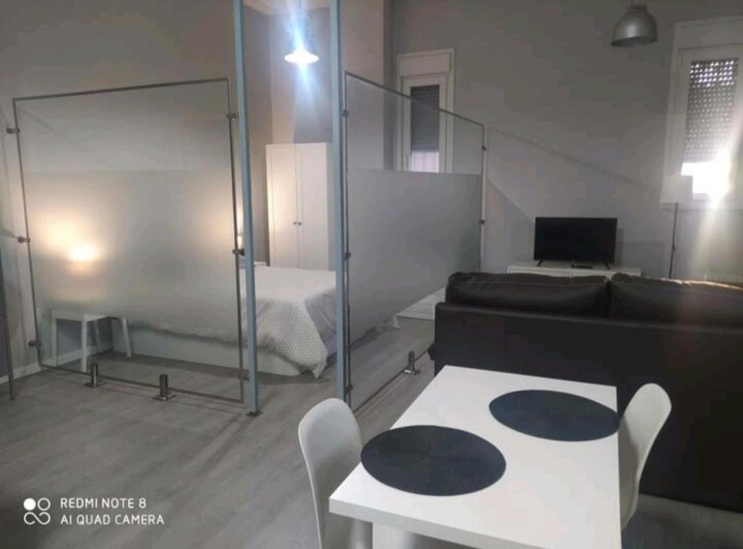 Estudio Palacio Congresos Aeropuerto Appartement *